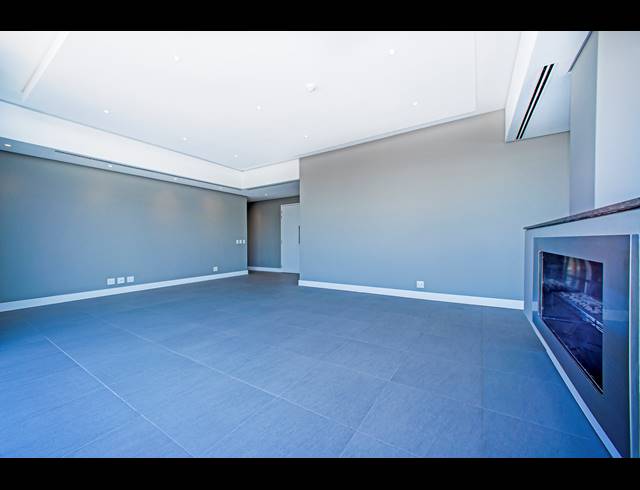 3 BEDROOM APARTMENT TO LET IN ROSEBANK